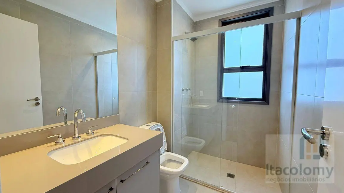 Casa de Condomínio com 3 quartos à venda, 230m2 em Tamboré, Barueri - SP - imagem 8 Foto 8 de Casa de Condomínio com 3 quartos à venda, 230m2 em Tamboré, Barueri - SP