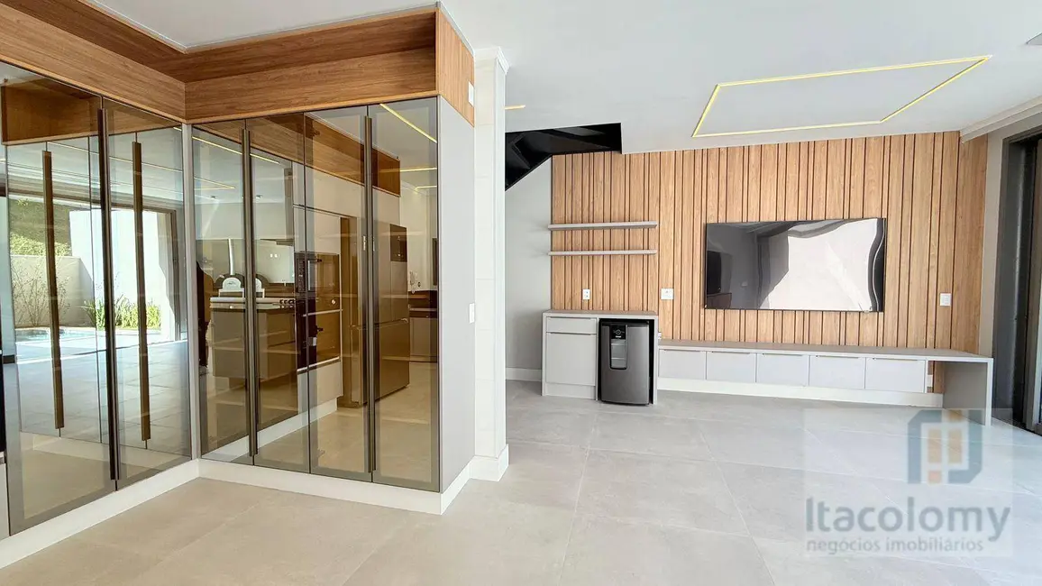 Foto 7 de Casa de Condomínio com 3 quartos à venda, 230m2 em Tamboré, Barueri - SP