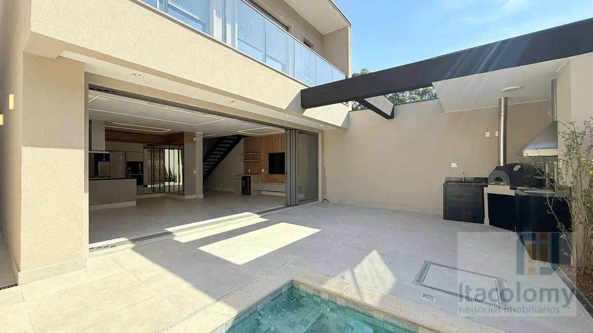 Foto 1 de Casa de Condomínio com 3 quartos à venda, 230m2 em Tamboré, Barueri - SP