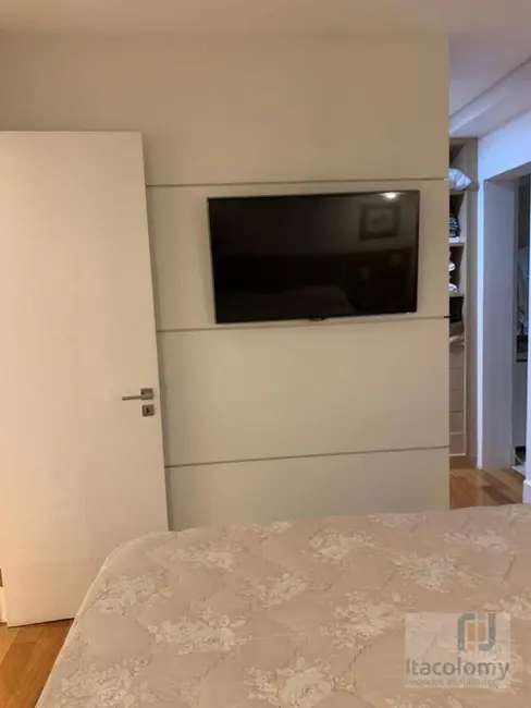 Foto 7 de Apartamento com 3 quartos à venda, 145m2 em Barueri - SP