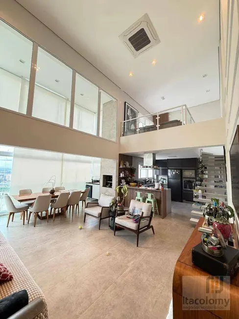 Apartamento com 3 quartos à venda, 145m2 em Barueri - SP - imagem 1 Foto 1 de Apartamento com 3 quartos à venda, 145m2 em Barueri - SP