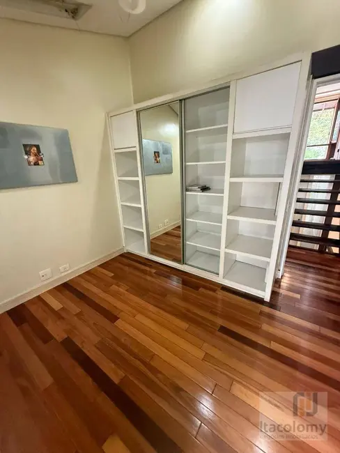 Foto 9 de Casa de Condomínio com 3 quartos à venda, 180m2 em Santana De Parnaiba - SP