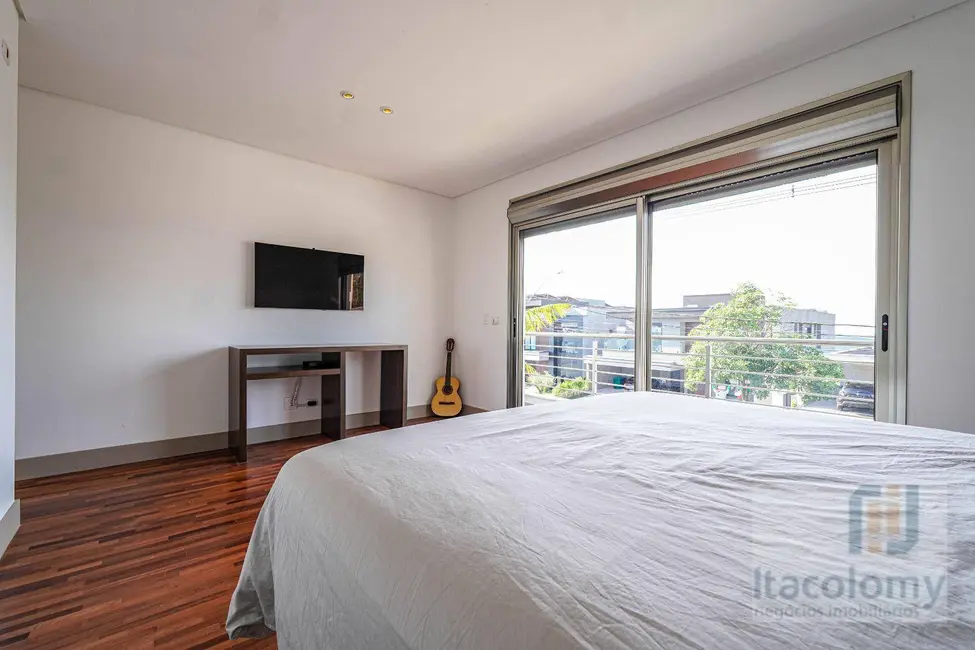 Foto 7 de Casa de Condomínio com 3 quartos à venda, 450m2 em Paiol Velho, Santana De Parnaiba - SP