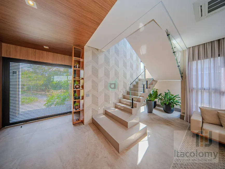 Casa de Condomínio com 5 quartos à venda, 459m2 em Tamboré, Santana De Parnaiba - SP - imagem 8 Foto 8 de Casa de Condomínio com 5 quartos à venda, 459m2 em Tamboré, Santana De Parnaiba - SP