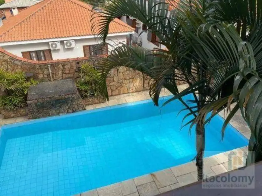 Foto 3 de Casa de Condomínio com 4 quartos para alugar, 500m2 em Santana De Parnaiba - SP