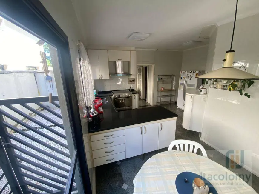 Casa de Condomínio com 5 quartos à venda, 560m2 em Barueri - SP - imagem 6 Foto 6 de Casa de Condomínio com 5 quartos à venda, 560m2 em Barueri - SP