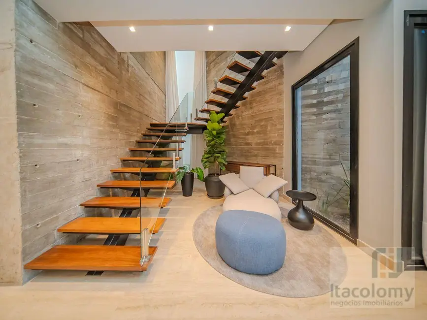 Casa de Condomínio com 3 quartos à venda, 962m2 em Colinas da Anhangüera, Santana De Parnaiba - SP - imagem 6 Foto 6 de Casa de Condomínio com 3 quartos à venda, 962m2 em Colinas da Anhangüera, Santana De Parnaiba - SP