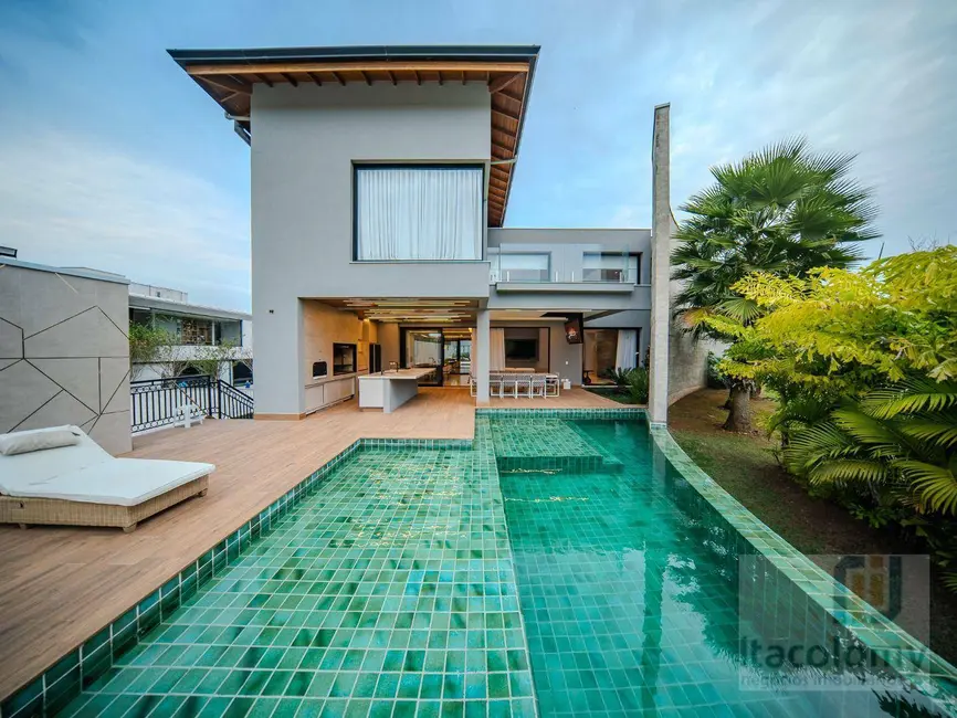 Foto 1 de Casa de Condomínio com 3 quartos à venda, 962m2 em Colinas da Anhangüera, Santana De Parnaiba - SP