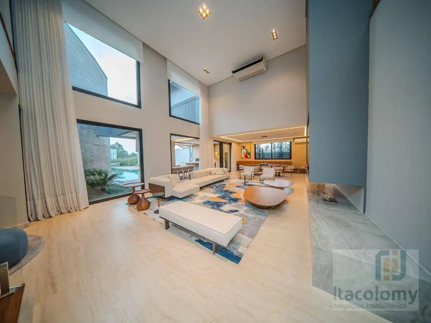 Casa de Condomínio com 3 quartos à venda, 962m2 em Colinas da Anhangüera, Santana De Parnaiba - SP - imagem 2 Foto 2 de Casa de Condomínio com 3 quartos à venda, 962m2 em Colinas da Anhangüera, Santana De Parnaiba - SP