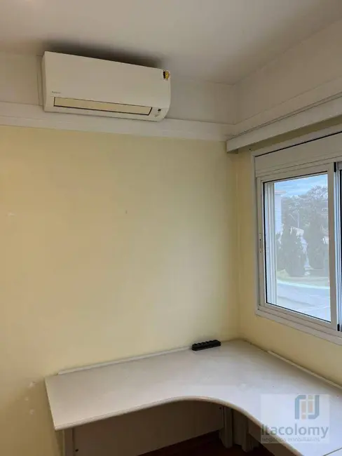 Foto 5 de Casa de Condomínio com 3 quartos à venda e para alugar, 200m2 em Santana De Parnaiba - SP