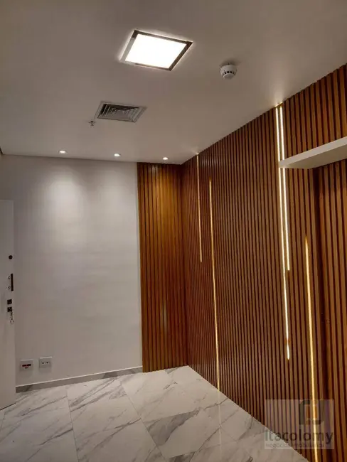 Sala Comercial para alugar, 32m2 em Alphaville Industrial, Barueri - SP - imagem 3 Foto 3 de Sala Comercial para alugar, 32m2 em Alphaville Industrial, Barueri - SP