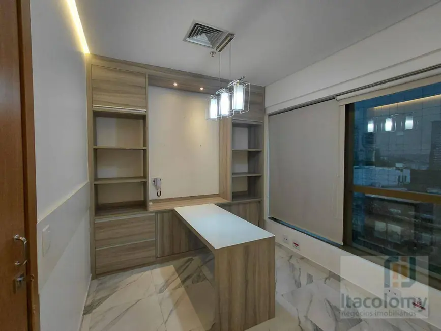 Sala Comercial para alugar, 32m2 em Alphaville Industrial, Barueri - SP - imagem 2 Foto 2 de Sala Comercial para alugar, 32m2 em Alphaville Industrial, Barueri - SP