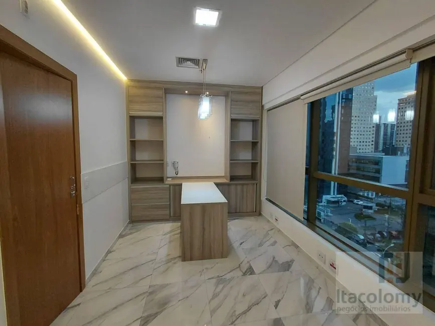 Sala Comercial para alugar, 32m2 em Alphaville Industrial, Barueri - SP - imagem 1 Foto 1 de Sala Comercial para alugar, 32m2 em Alphaville Industrial, Barueri - SP