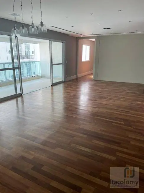 Apartamento com 3 quartos à venda e para alugar, 243m2 em Alphaville Industrial, Barueri - SP - imagem 3 Foto 3 de Apartamento com 3 quartos à venda e para alugar, 243m2 em Alphaville Industrial, Barueri - SP