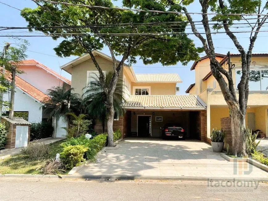 Foto 1 de Casa de Condomínio com 4 quartos à venda, 380m2 em Santana De Parnaiba - SP