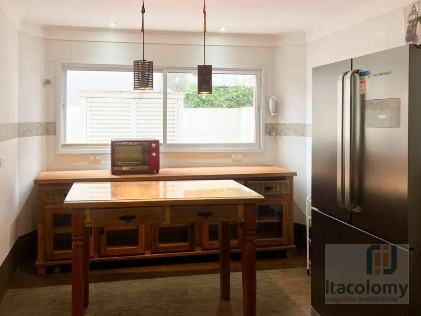 Foto 2 de Casa de Condomínio com 4 quartos à venda, 380m2 em Santana De Parnaiba - SP