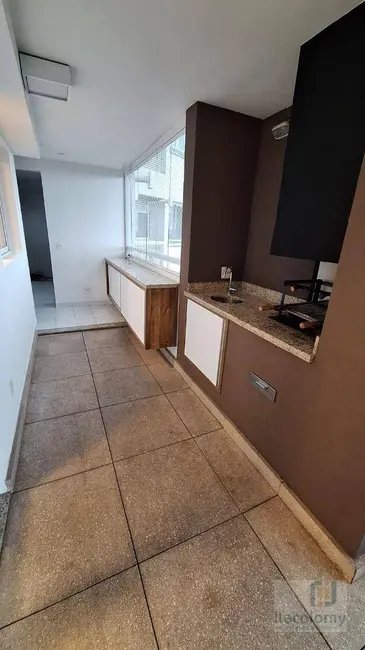 Foto 6 de Apartamento com 3 quartos para alugar, 196m2 em Empresarial 18 do Forte, Barueri - SP