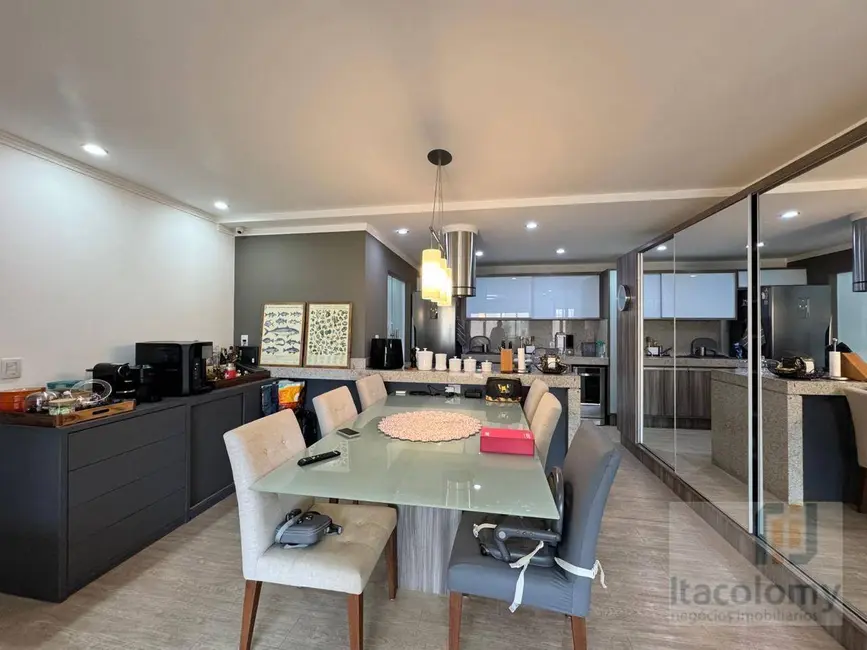 Foto 3 de Apartamento com 3 quartos para alugar, 107m2 em Alphaville Conde II, Barueri - SP