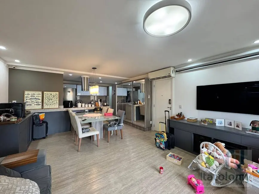 Foto 2 de Apartamento com 3 quartos para alugar, 107m2 em Alphaville Conde II, Barueri - SP