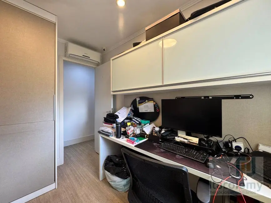 Foto 4 de Apartamento com 3 quartos para alugar, 107m2 em Alphaville Conde II, Barueri - SP