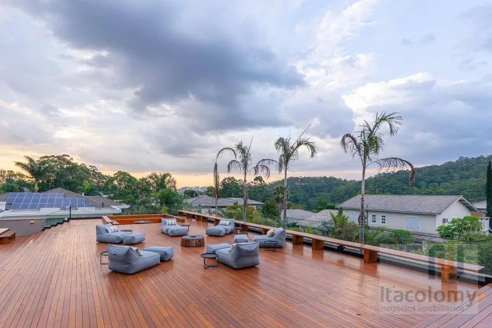 Foto 8 de Casa de Condomínio com 5 quartos à venda, 1500m2 em Residencial Tamboré, Barueri - SP