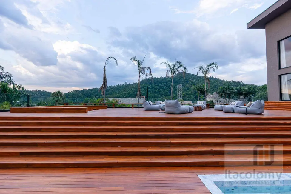 Foto 4 de Casa de Condomínio com 5 quartos à venda, 1500m2 em Residencial Tamboré, Barueri - SP