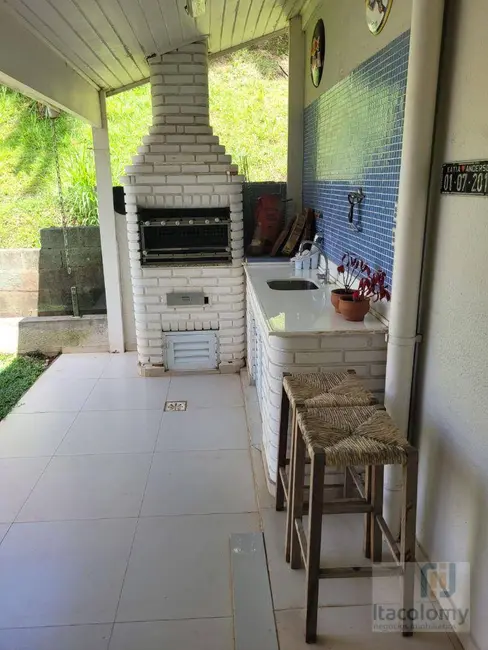 Casa de Condomínio com 3 quartos à venda, 291m2 em Santana De Parnaiba - SP - imagem 4 Foto 4 de Casa de Condomínio com 3 quartos à venda, 291m2 em Santana De Parnaiba - SP