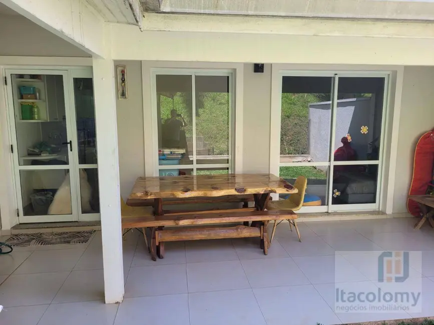 Casa de Condomínio com 3 quartos à venda, 291m2 em Santana De Parnaiba - SP - imagem 2 Foto 2 de Casa de Condomínio com 3 quartos à venda, 291m2 em Santana De Parnaiba - SP