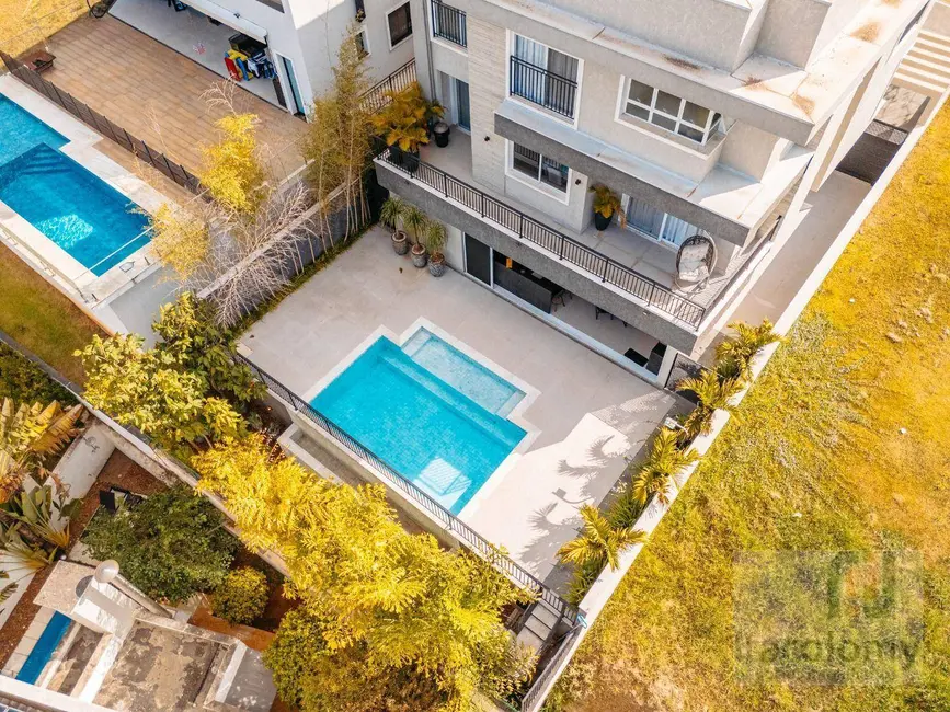 Casa de Condomínio com 4 quartos à venda, 420m2 em Tamboré, Santana De Parnaiba - SP - imagem 7 Foto 7 de Casa de Condomínio com 4 quartos à venda, 420m2 em Tamboré, Santana De Parnaiba - SP