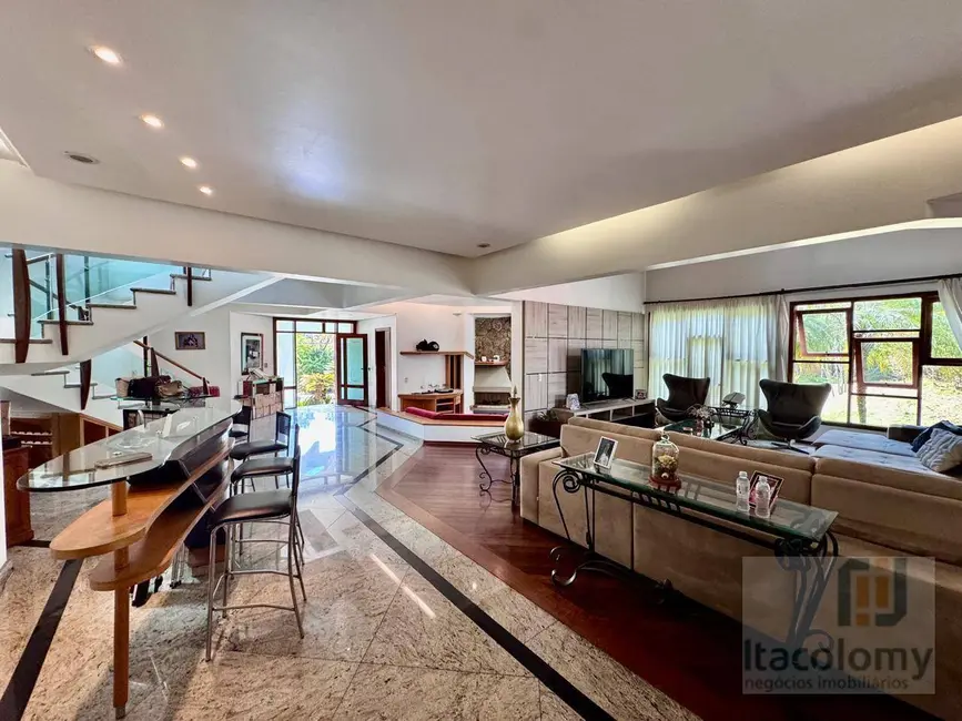 Foto 7 de Casa de Condomínio com 6 quartos à venda e para alugar, 1100m2 em Alphaville Residencial Zero, Barueri - SP