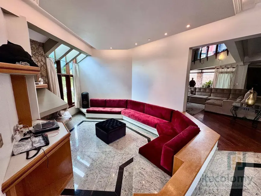 Foto 5 de Casa de Condomínio com 6 quartos à venda e para alugar, 1100m2 em Alphaville Residencial Zero, Barueri - SP