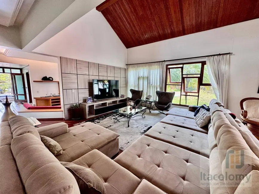 Foto 4 de Casa de Condomínio com 6 quartos à venda e para alugar, 1100m2 em Alphaville Residencial Zero, Barueri - SP