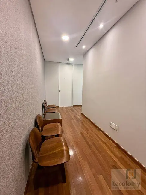 Foto 2 de Loft / Flat para alugar, 380m2 em Alphaville Industrial, Barueri - SP