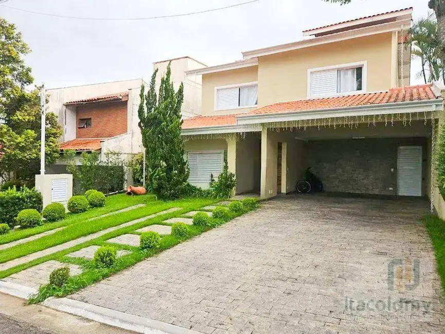 Casa de Condomínio com 4 quartos à venda, 360m2 em Santana De Parnaiba - SP - imagem 3 Foto 3 de Casa de Condomínio com 4 quartos à venda, 360m2 em Santana De Parnaiba - SP
