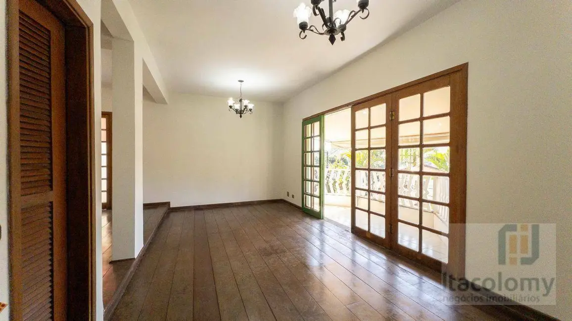 Foto 2 de Casa de Condomínio com 3 quartos à venda, 375m2 em Chácara Pavoeiro, Cotia - SP