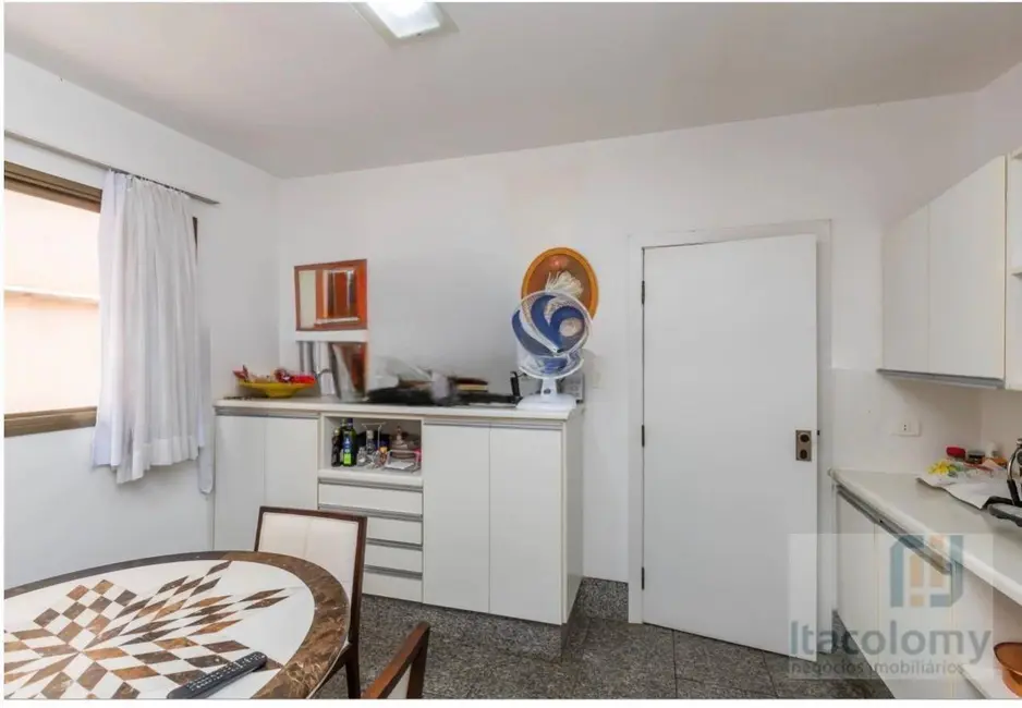 Foto 5 de Casa de Condomínio com 4 quartos à venda, 640m2 em Barueri - SP