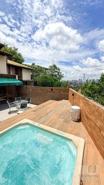 Foto 4 de Casa de Condomínio com 3 quartos à venda, 180m2 em Santana De Parnaiba - SP