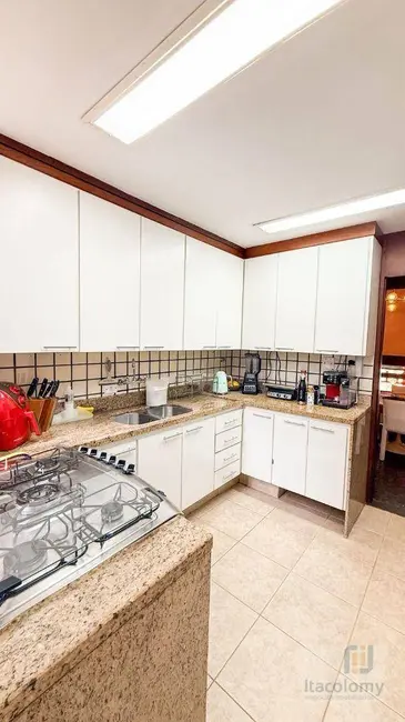 Foto 9 de Casa de Condomínio com 3 quartos à venda, 180m2 em Santana De Parnaiba - SP