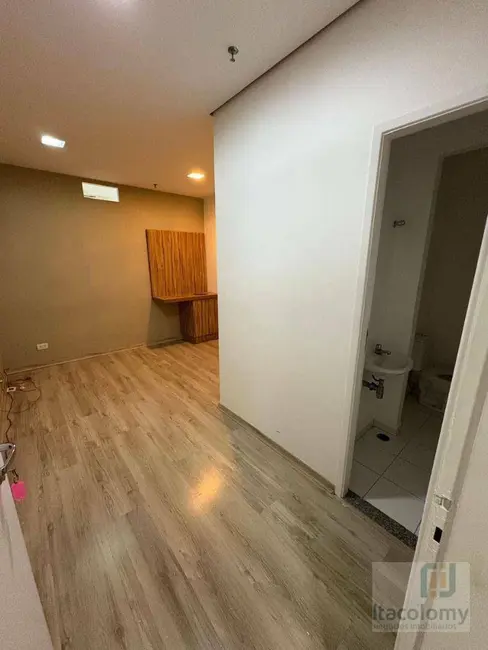 Foto 6 de Sala Comercial para alugar, 58m2 em Alphaville Industrial, Barueri - SP