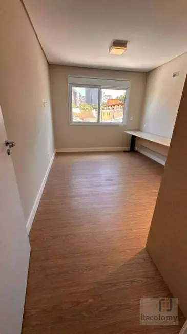 Foto 8 de Casa de Condomínio com 4 quartos para alugar, 640m2 em Barueri - SP