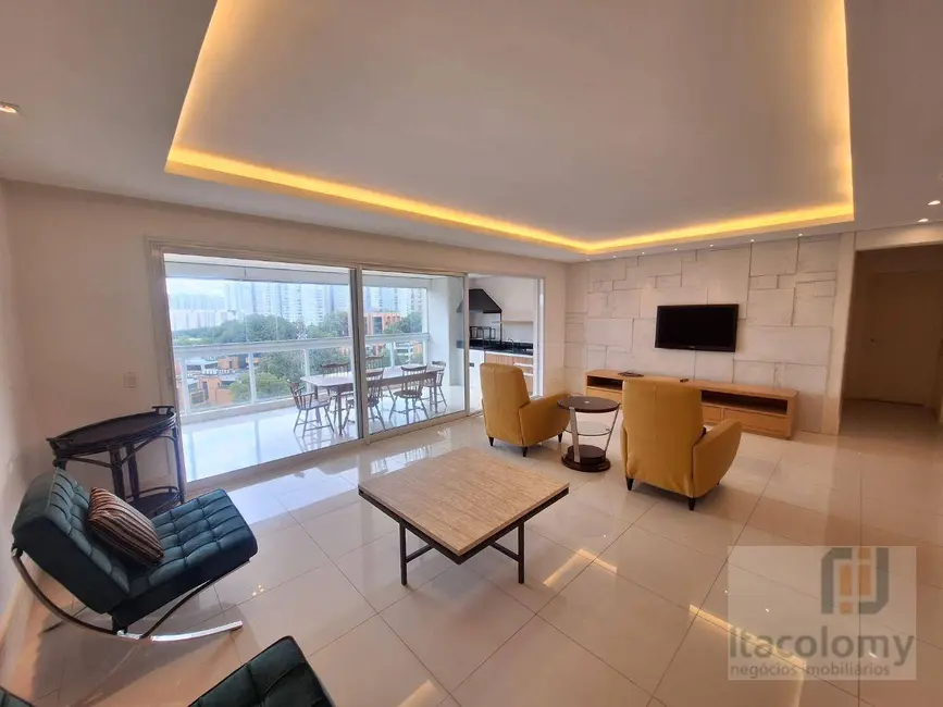 Apartamento com 3 quartos para alugar, 181m2 em Alphaville Conde I, Barueri - SP - imagem 5 Foto 5 de Apartamento com 3 quartos para alugar, 181m2 em Alphaville Conde I, Barueri - SP