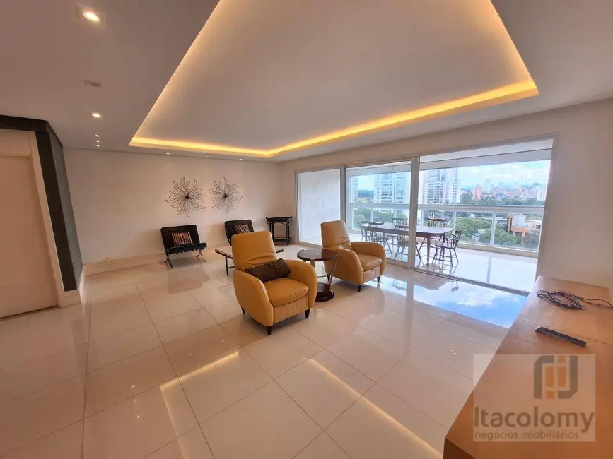 Apartamento com 3 quartos para alugar, 181m2 em Alphaville Conde I, Barueri - SP - imagem 4 Foto 4 de Apartamento com 3 quartos para alugar, 181m2 em Alphaville Conde I, Barueri - SP