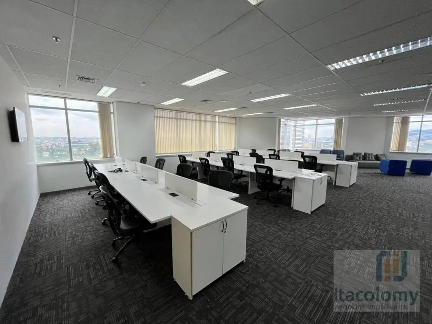 Foto 1 de Sala Comercial para alugar, 339m2 em Alphaville Industrial, Barueri - SP