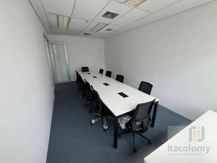 Foto 9 de Sala Comercial para alugar, 339m2 em Alphaville Industrial, Barueri - SP