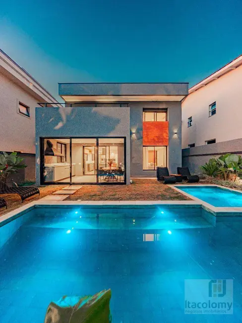 Foto 5 de Casa de Condomínio com 4 quartos à venda, 302m2 em Santana De Parnaiba - SP