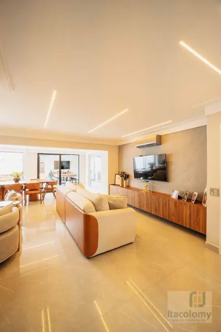 Foto 1 de Casa de Condomínio com 3 quartos à venda, 180m2 em Santana De Parnaiba - SP