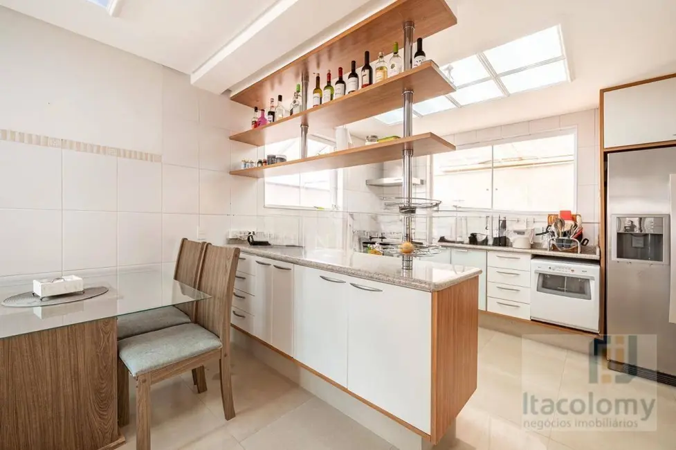 Foto 8 de Casa de Condomínio com 4 quartos à venda, 367m2 em Santana De Parnaiba - SP