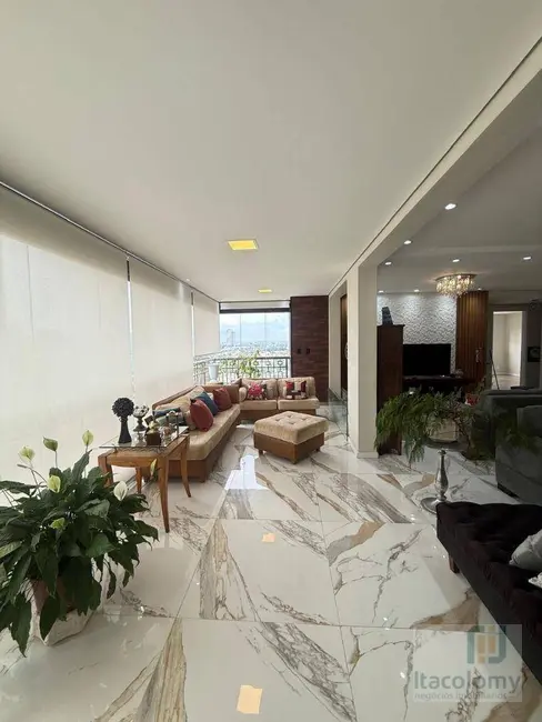 Apartamento com 3 quartos à venda, 313m2 em Alphaville Empresarial, Barueri - SP - imagem 4 Foto 4 de Apartamento com 3 quartos à venda, 313m2 em Alphaville Empresarial, Barueri - SP