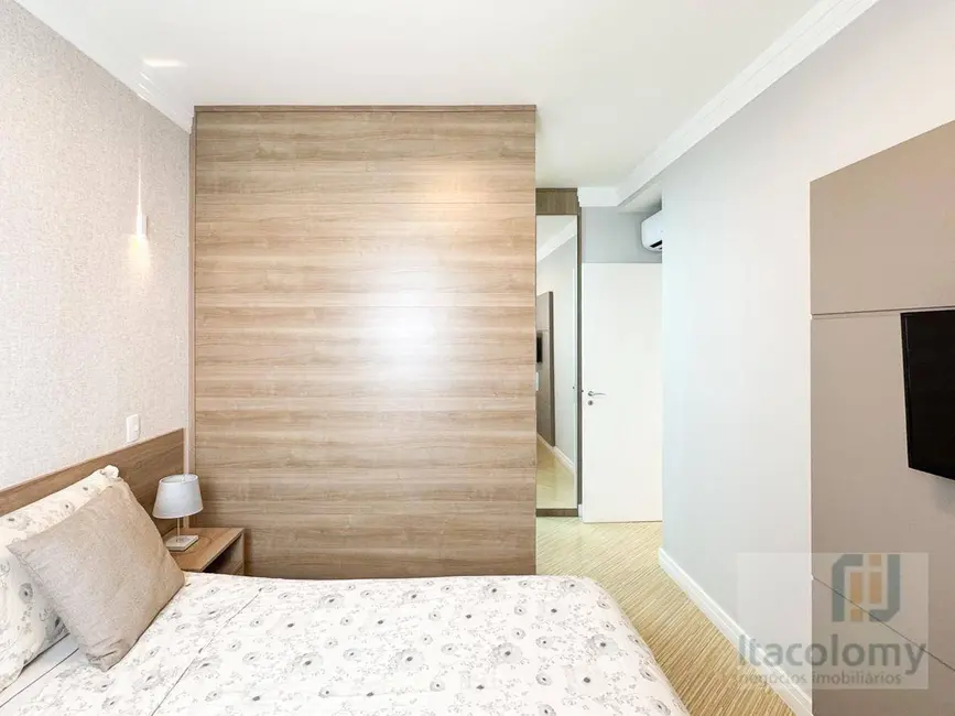 Foto 5 de Apartamento com 3 quartos à venda, 110m2 em Santana De Parnaiba - SP