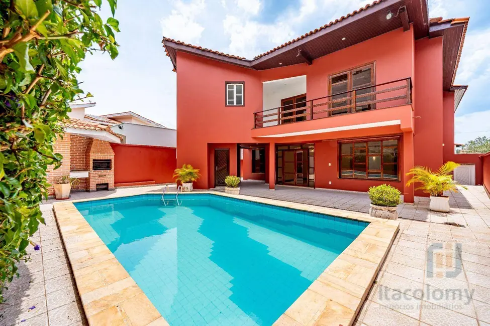 Foto 2 de Casa de Condomínio com 4 quartos para alugar, 400m2 em Santana De Parnaiba - SP